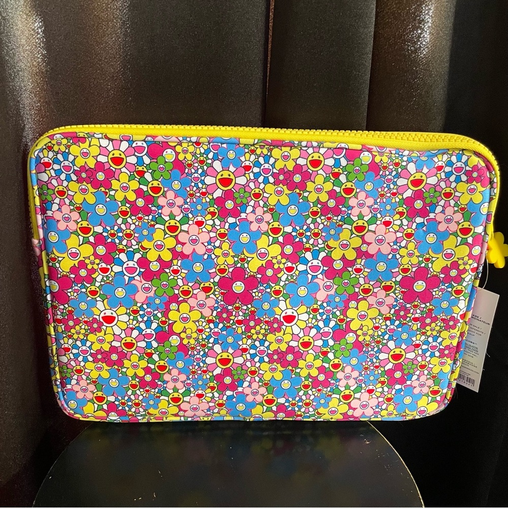 Marc Jacobs Murakami Laptop Case - Picture 4 of 5